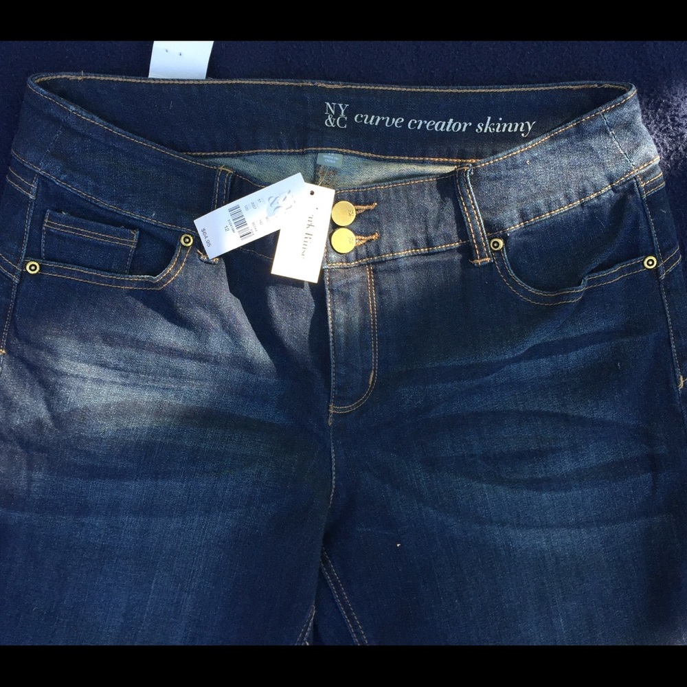 NWT Curve Creator Skinny Jeans